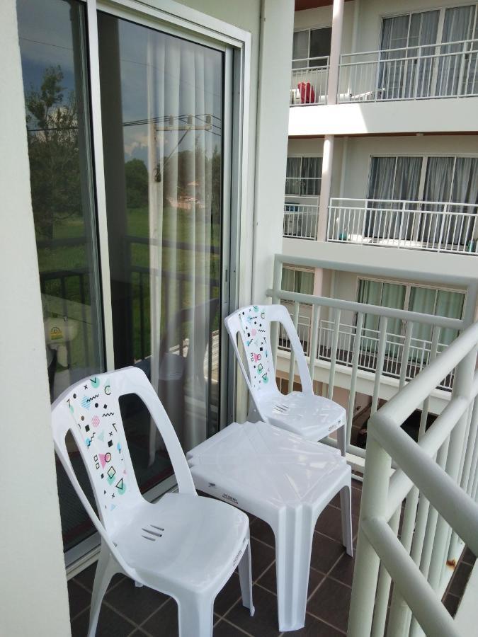 Grand Beach Condo By Malai メーピン エクステリア 写真